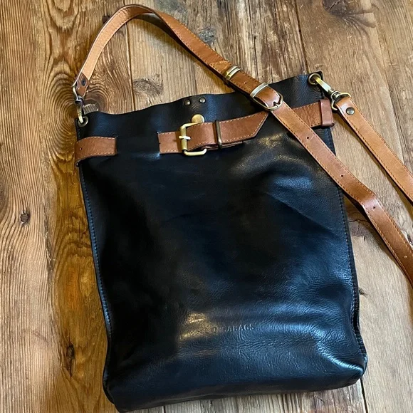 QISABAGS Black Leather Crossbody Satchel - Picture 6 of 7